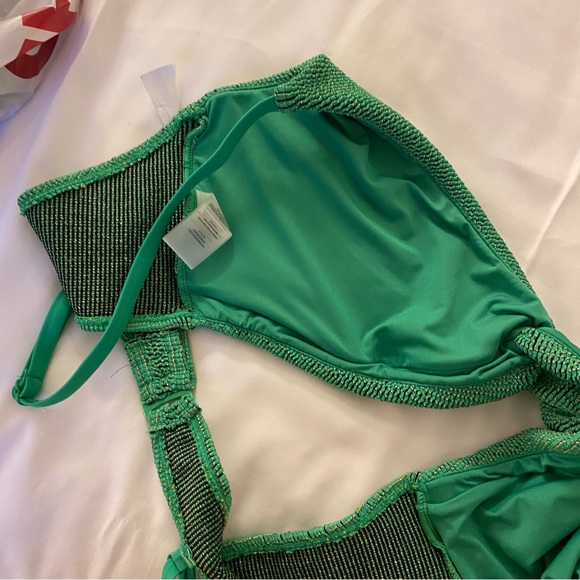 NEW Good American 4XL (7) Always Fits Sculpt Twist Bikini Top Green Gold Detail - Picture 7 of 14